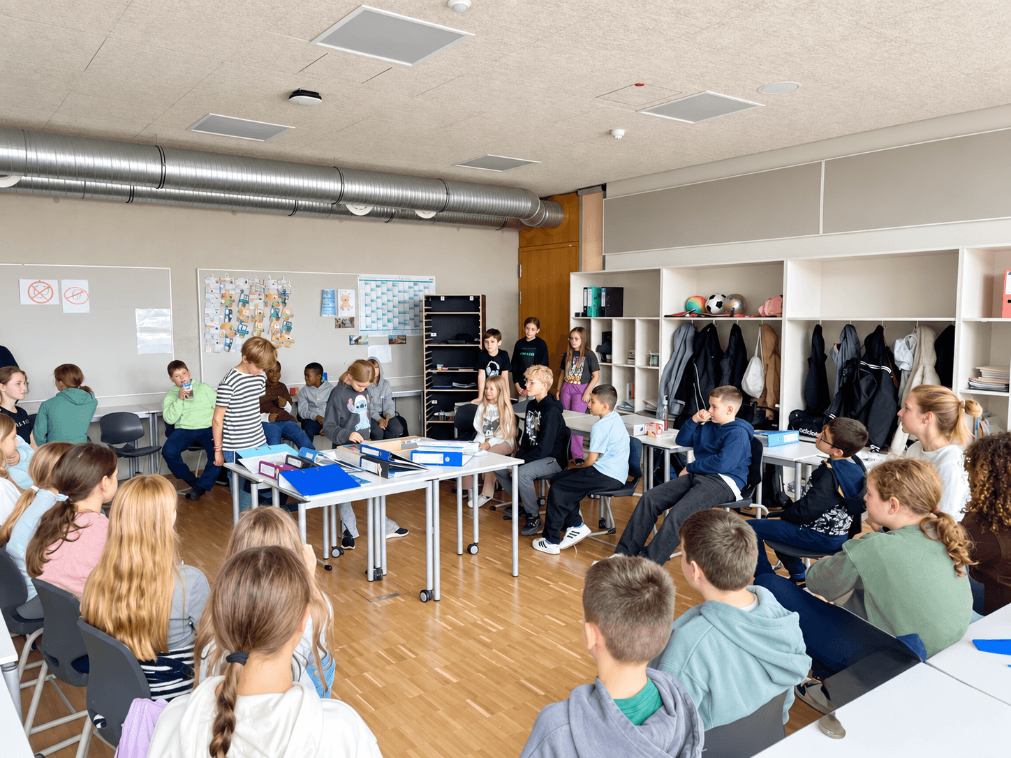Jahrgangsübergreifendes Lernen in den Montessori-Klassen
