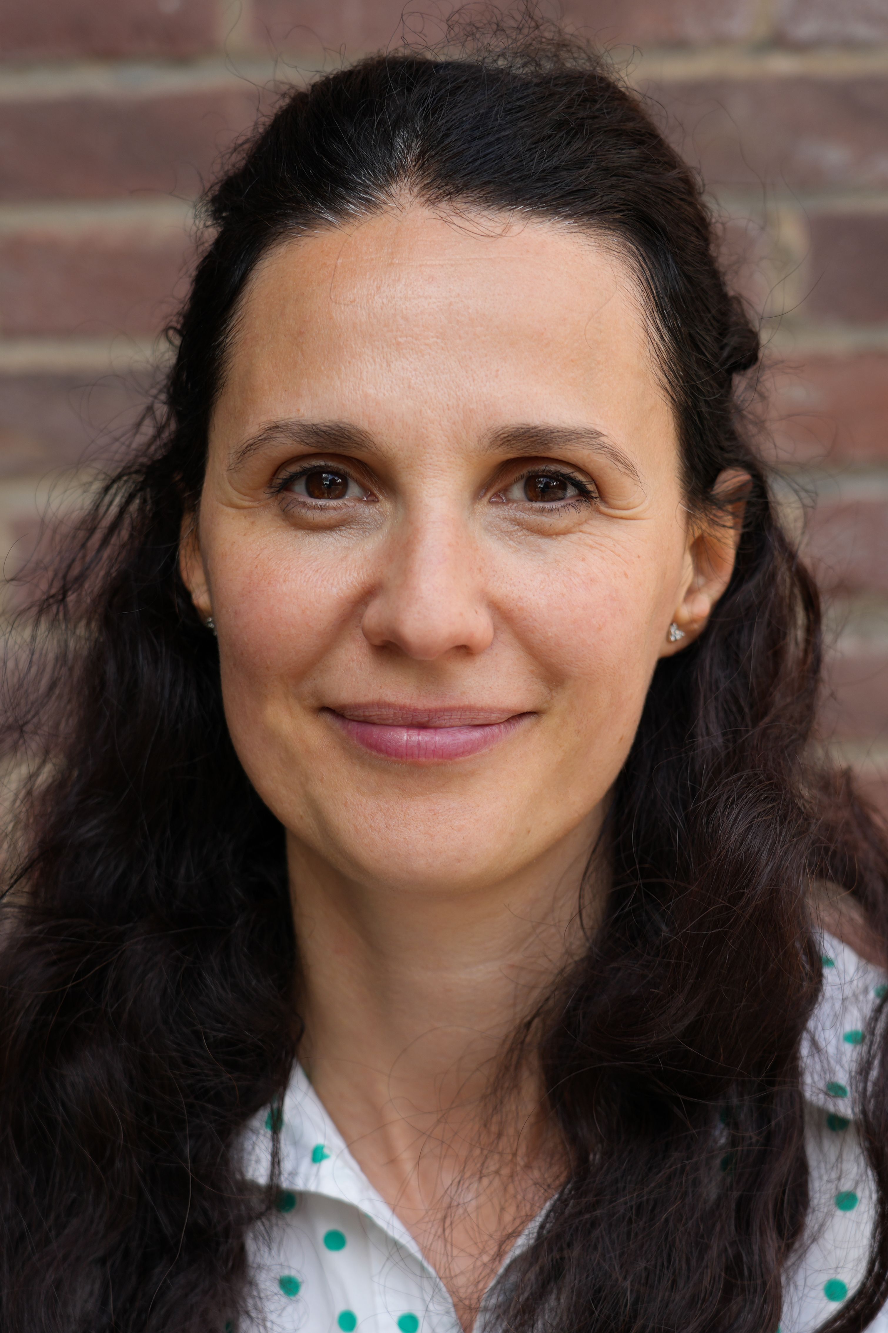 Jessen - JSS - andreea.jessen@ge-emmerich.de - Fächer: F, S, E 
