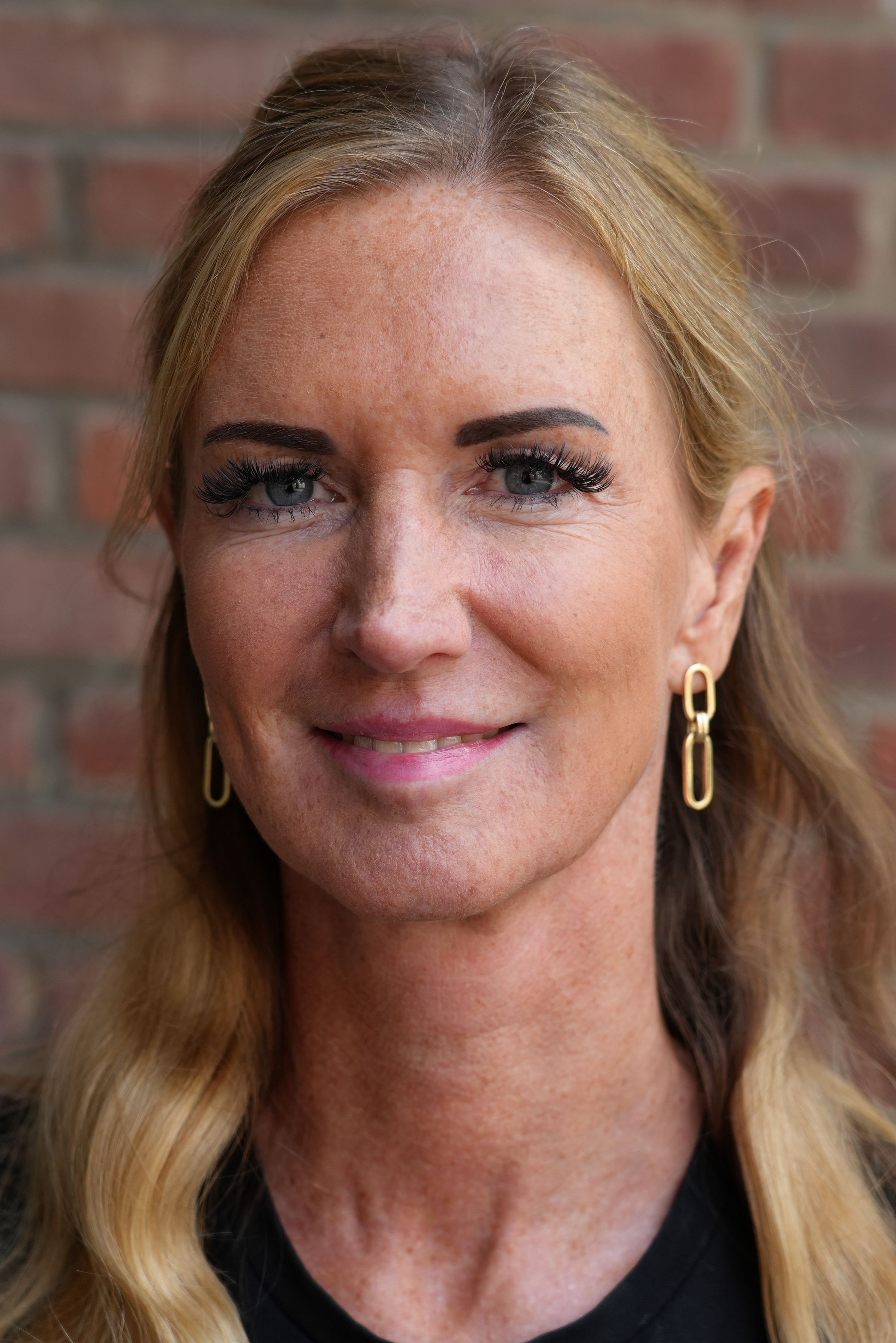Joosten - JST - anke.joosten@ge-emmerich.de - Fächer: SP, BI 
