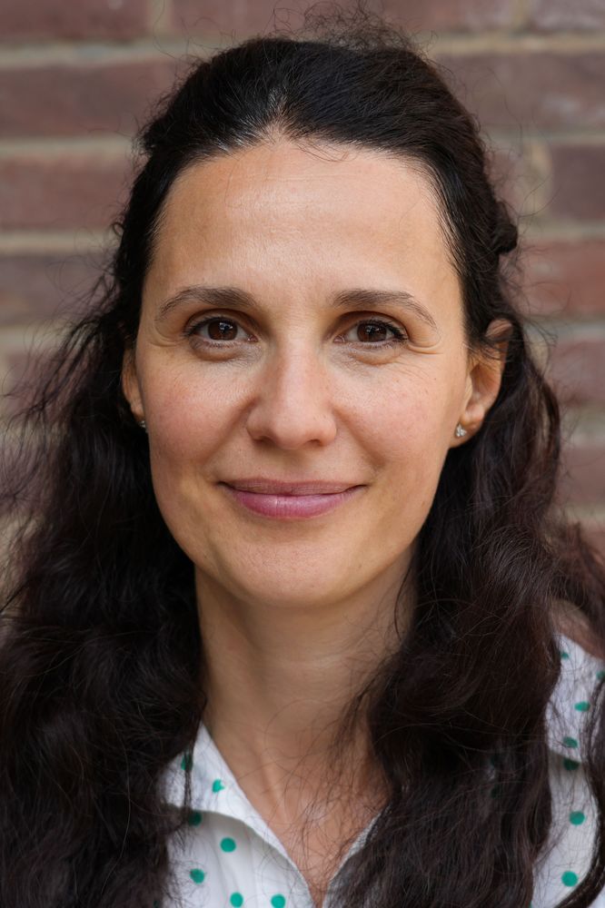 Jessen - JSS - andreea.jessen@ge-emmerich.de - Fächer: F, S, E 